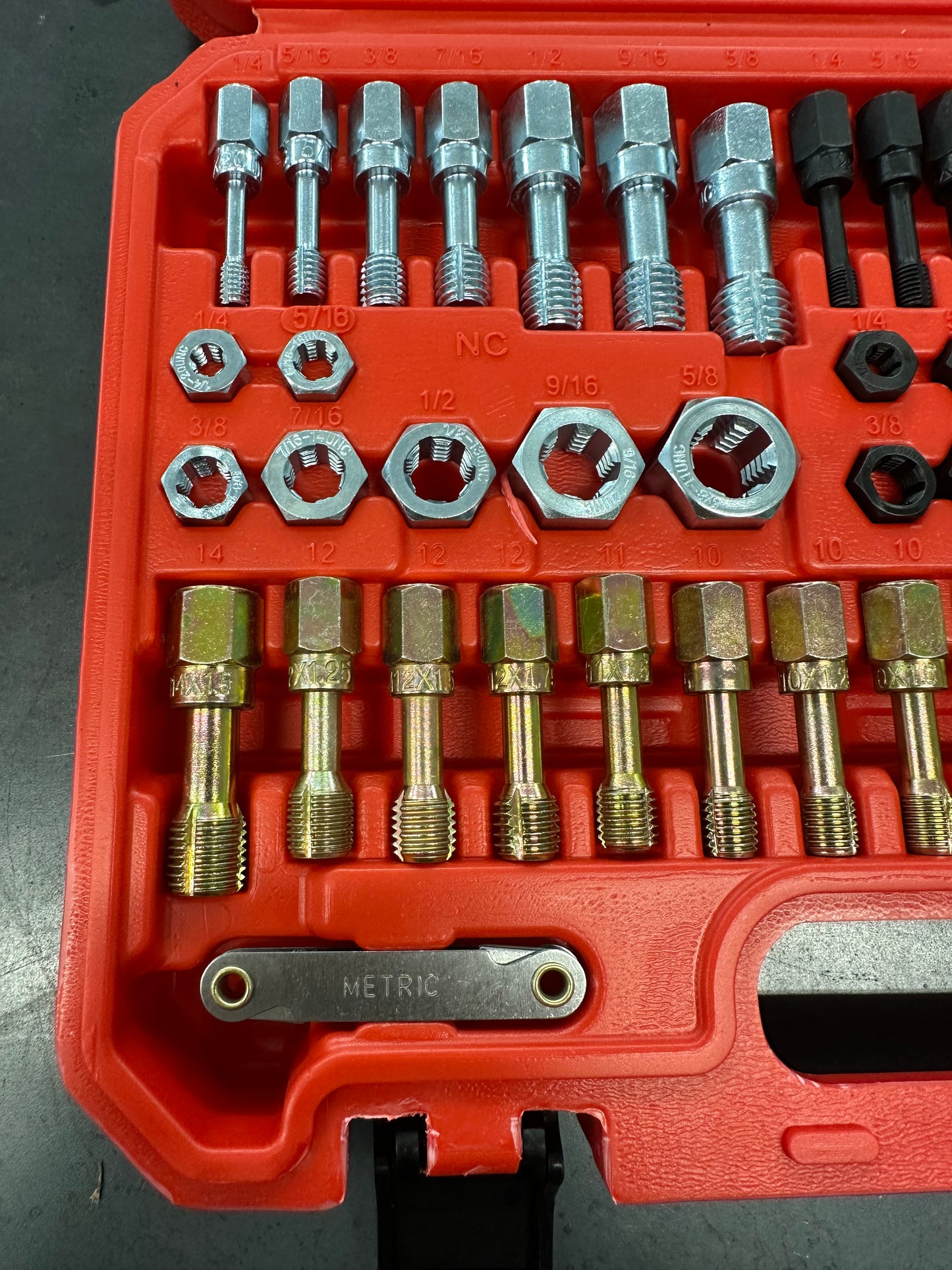 The Hoserz 61 PCS Master Thread Restoring Kit